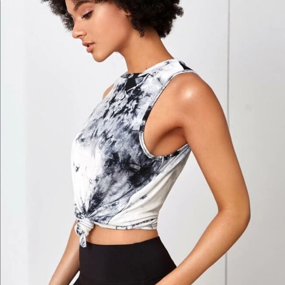 🆕 Tye Dye sport tank top - Picture 2 of 3